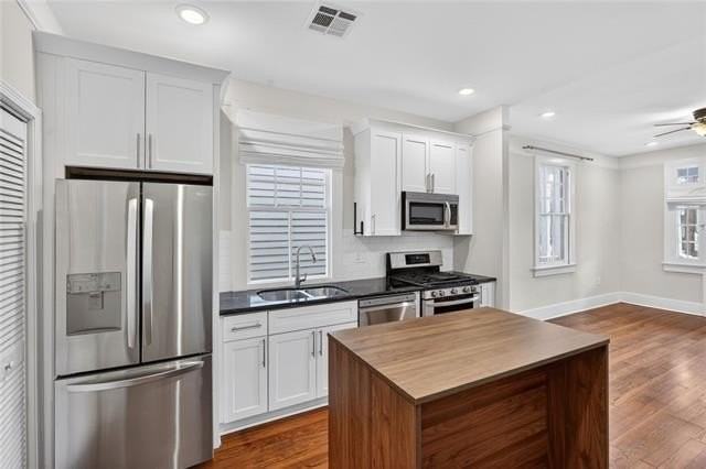 4725 Laurel St - Photo 7 of 16