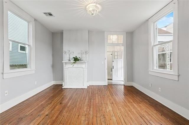 2415 Amelia St - Photo 6 of 16