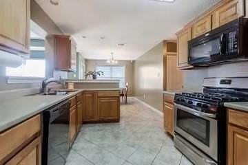 3231 Behrman Hwy - Photo 5 of 12