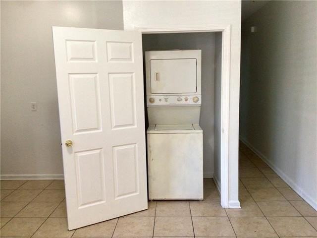 4237 General Pershing St - Photo 6 of 12