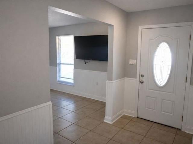 101 Royal Oak Dr - Photo 3 of 22