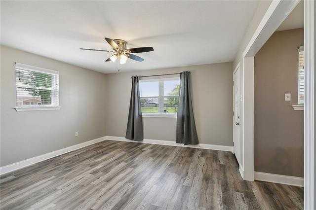 1749 Diane Dr - Photo 2 of 11