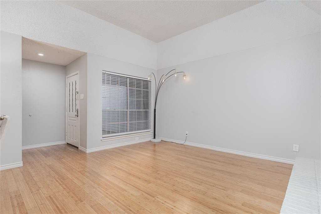 9142 Emberglow Ln - Photo 6 of 25