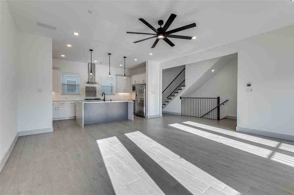 2609 La Altura Ln - Photo 4 of 35