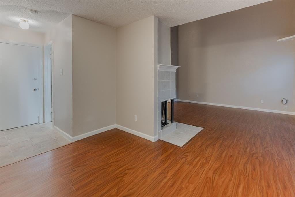 2805 Southern Cross Dr - Photo 5 of 16