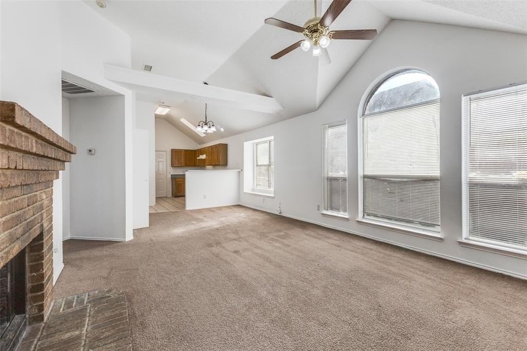 920 Mossberg Ln - Photo 3 of 26