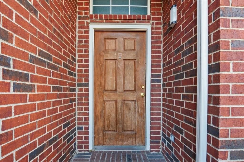 728 Dandelion Dr - Photo 3 of 21