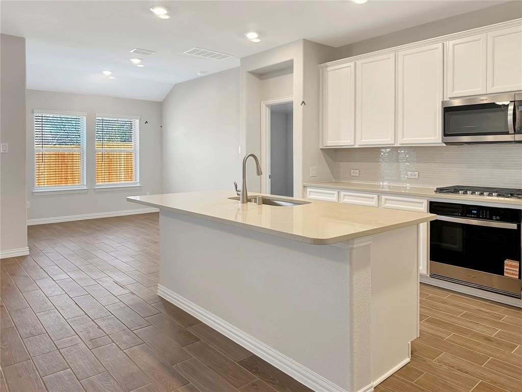 1500 Kade Ave - Photo 7 of 39