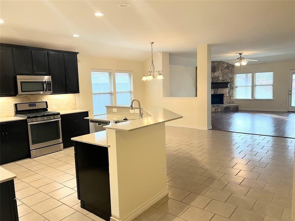 1616 Bluebird Dr - Photo 5 of 24