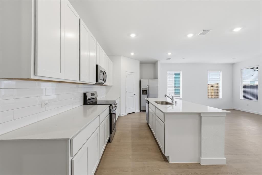 4920 Ascot Way - Photo 6 of 38