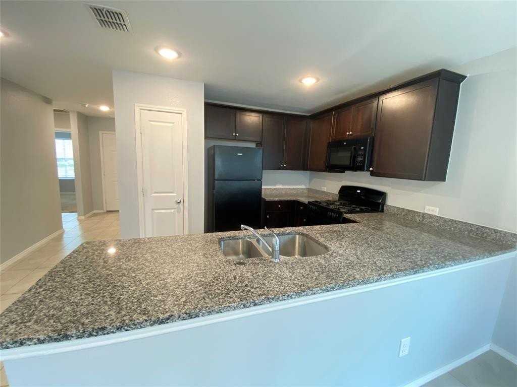 3523 Glover Peak Pl - Photo 5 of 16