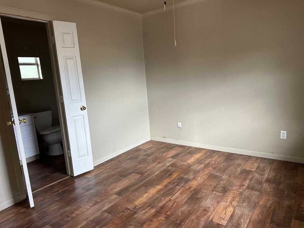 16729 Malibu Dr #30 - Photo 3 of 19