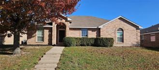 2120 Stonewood Dr - Photo 1 of 1