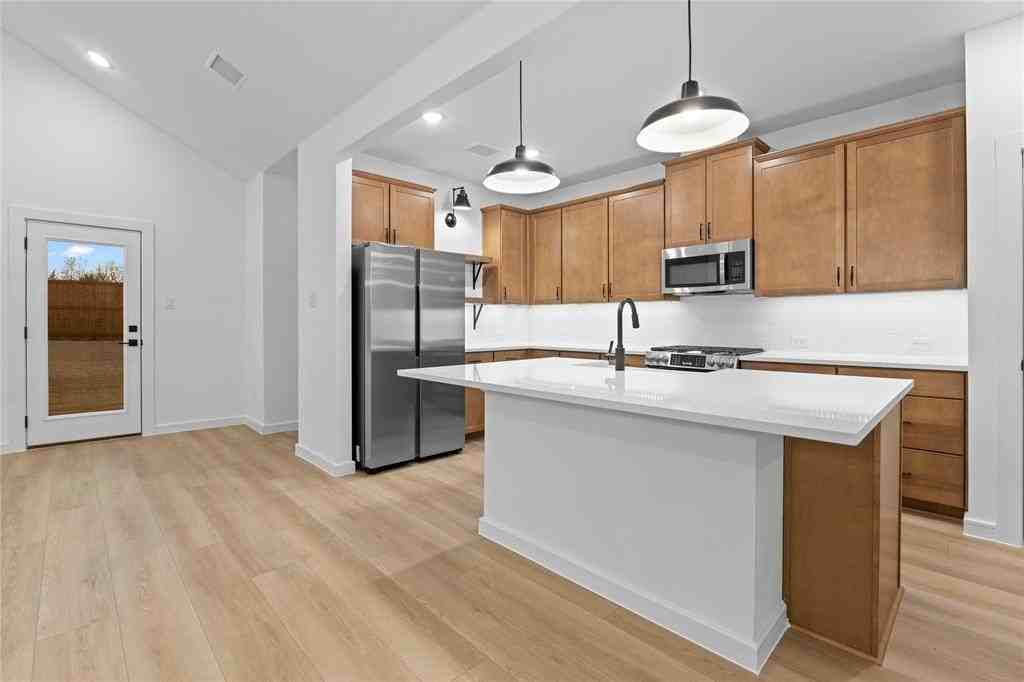 1304 Elliott Rd - Photo 7 of 26