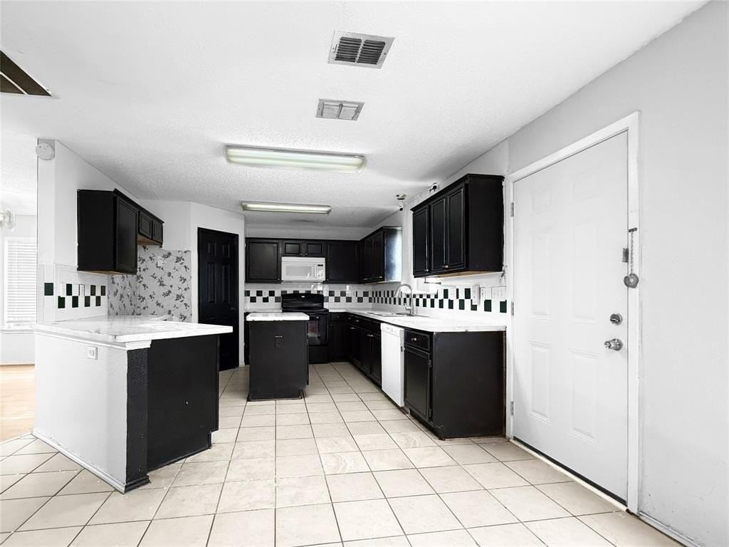 204 Patton Dr - Photo 6 of 21