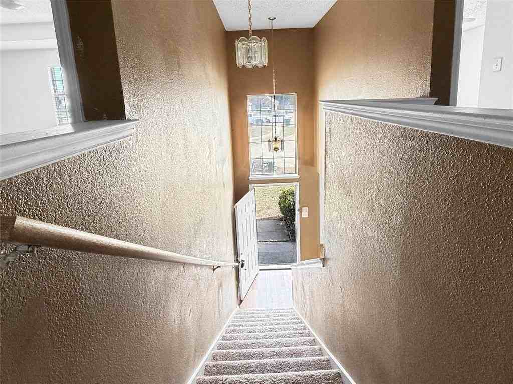 204 Patton Dr - Photo 7 of 21