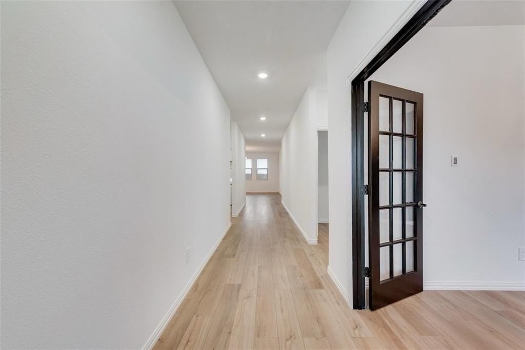 1108 Rumble Dr - Photo 2 of 12