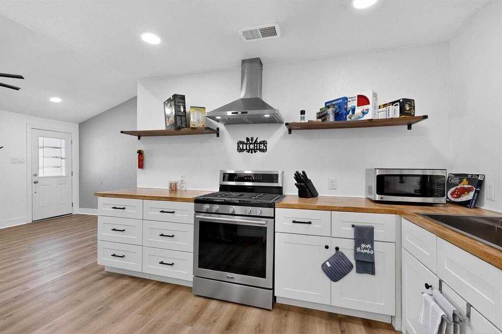 4214 Falls Dr - Photo 7 of 21