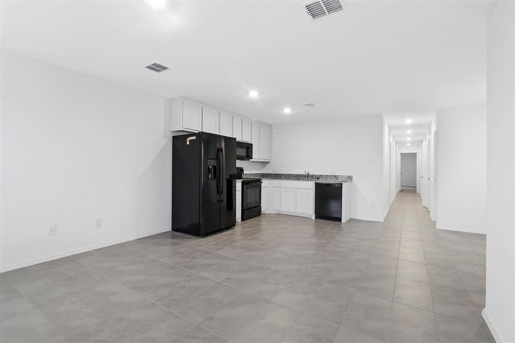 144 Thresher Ln - Photo 6 of 16