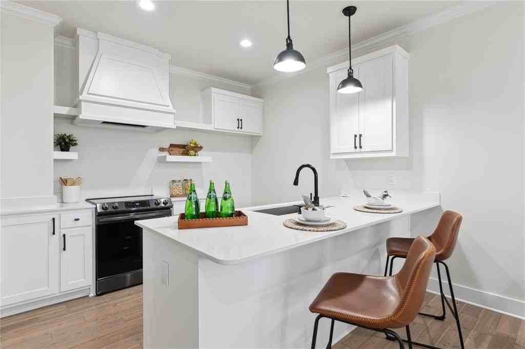 3230 Elihu St #2 - Photo 6 of 20