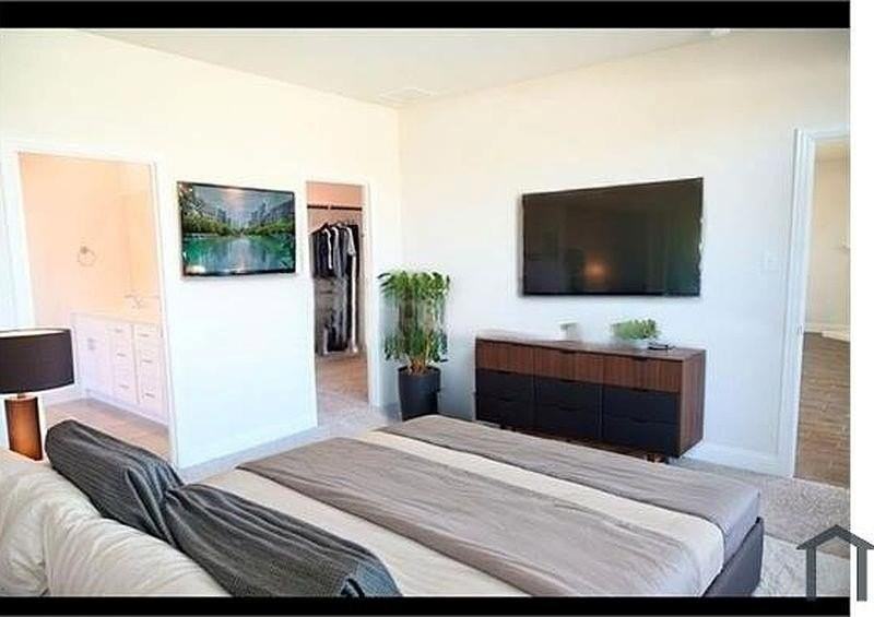 1200 Renato Dr - Photo 2 of 11