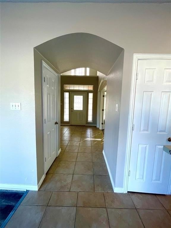 322 Suncreek Dr - Photo 4 of 17