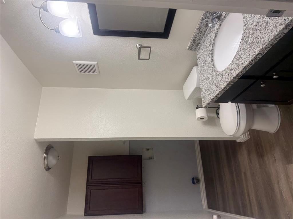 4401 Tophill Ln - Photo 5 of 12