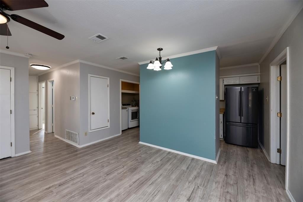 1407 Franklin St - Photo 7 of 23