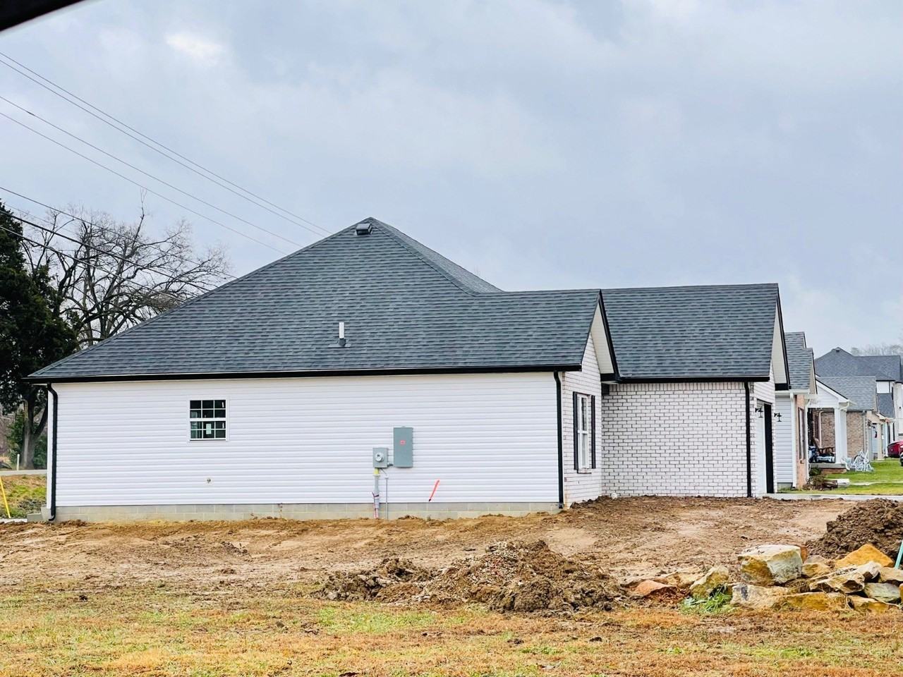 106 Diane Ct - Photo 4 of 30