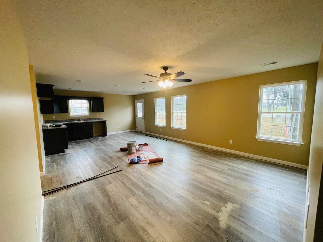 106 Diane Ct - Photo 5 of 30