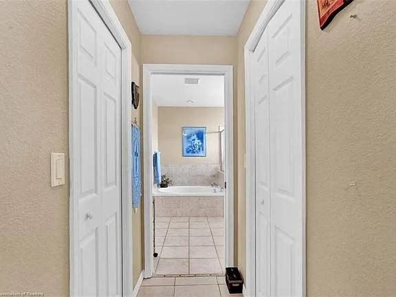 7120 Coral Ridge Rd - Photo 3 of 16