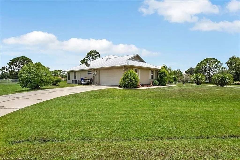 7120 Coral Ridge Rd - Photo 5 of 16