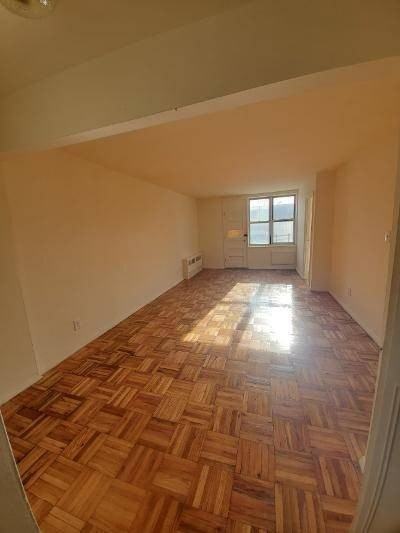 9420 59th Ave - Photo 6 of 11