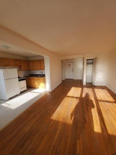 9420 59th Ave - Photo 7 of 11