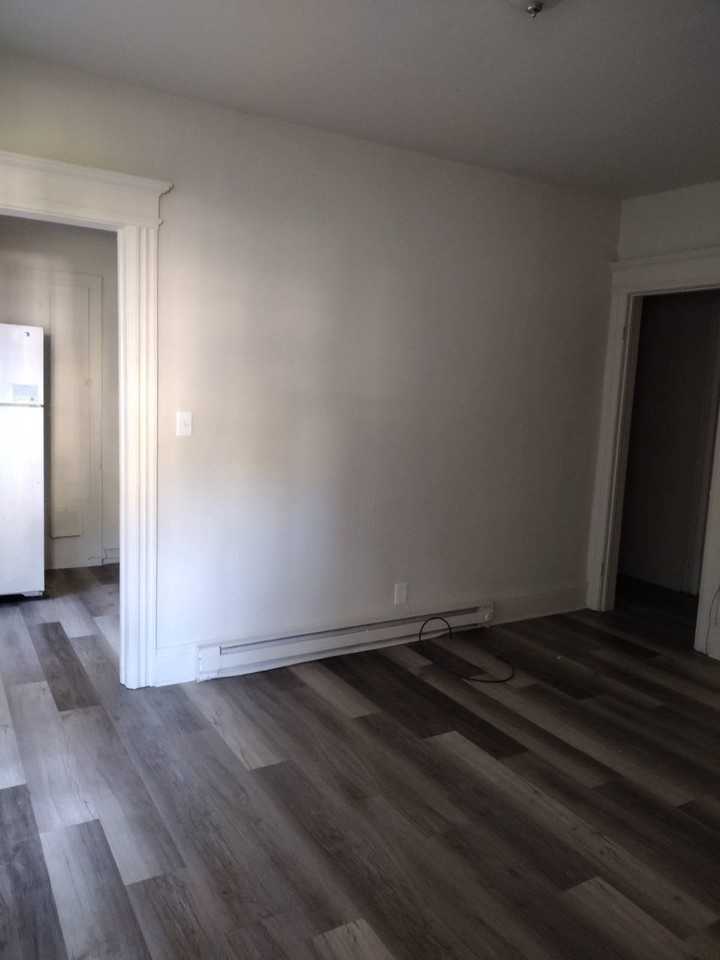 11 Noyes St - Photo 6 of 14