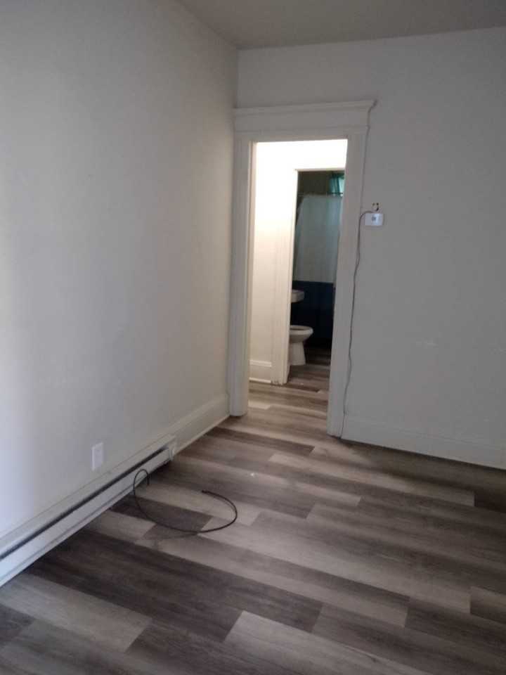 11 Noyes St - Photo 7 of 14