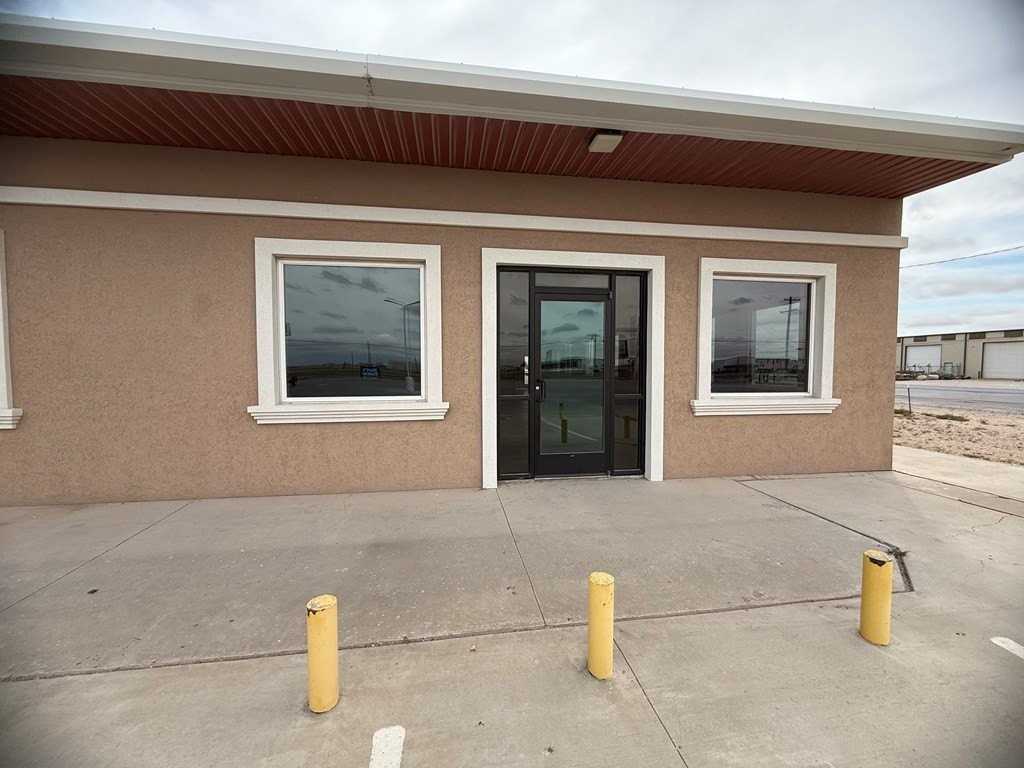 105 Fm 1788 Unit 2 #2 - Photo 3 of 23