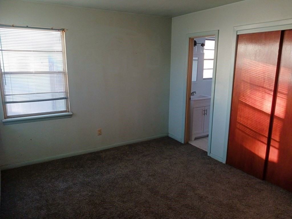 1208 E 56th St - Photo 7 of 14