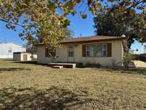 1424 S Academy Rd - Photo 1 of 1