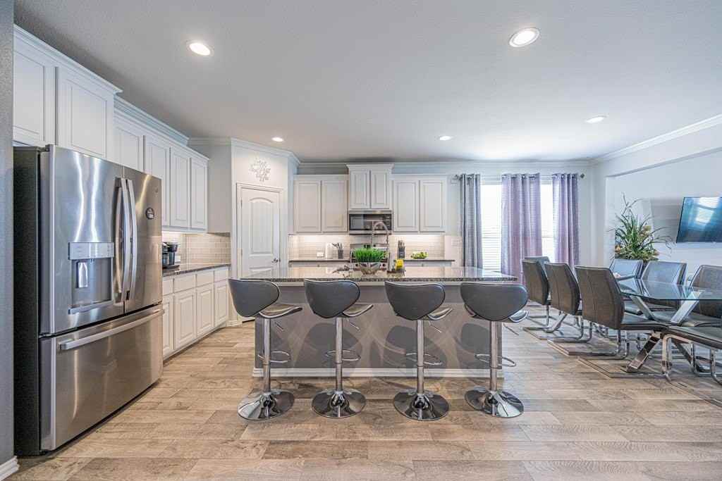 5501 Westin Dr - Photo 4 of 26