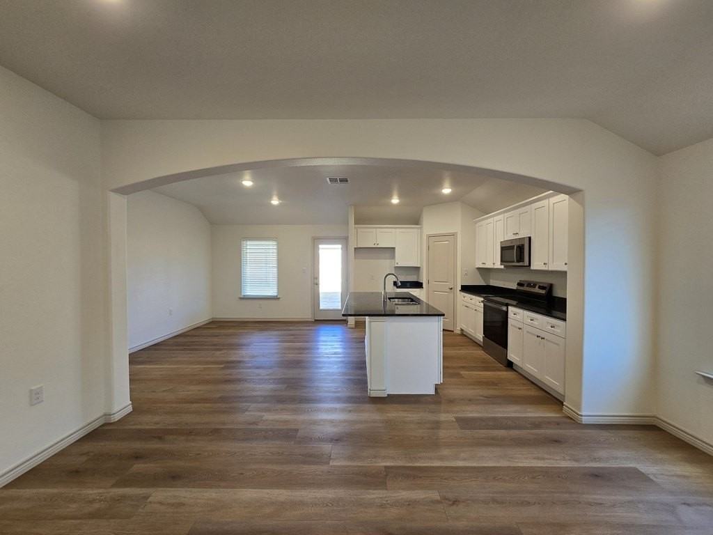 1337 Hogback Way - Photo 5 of 25