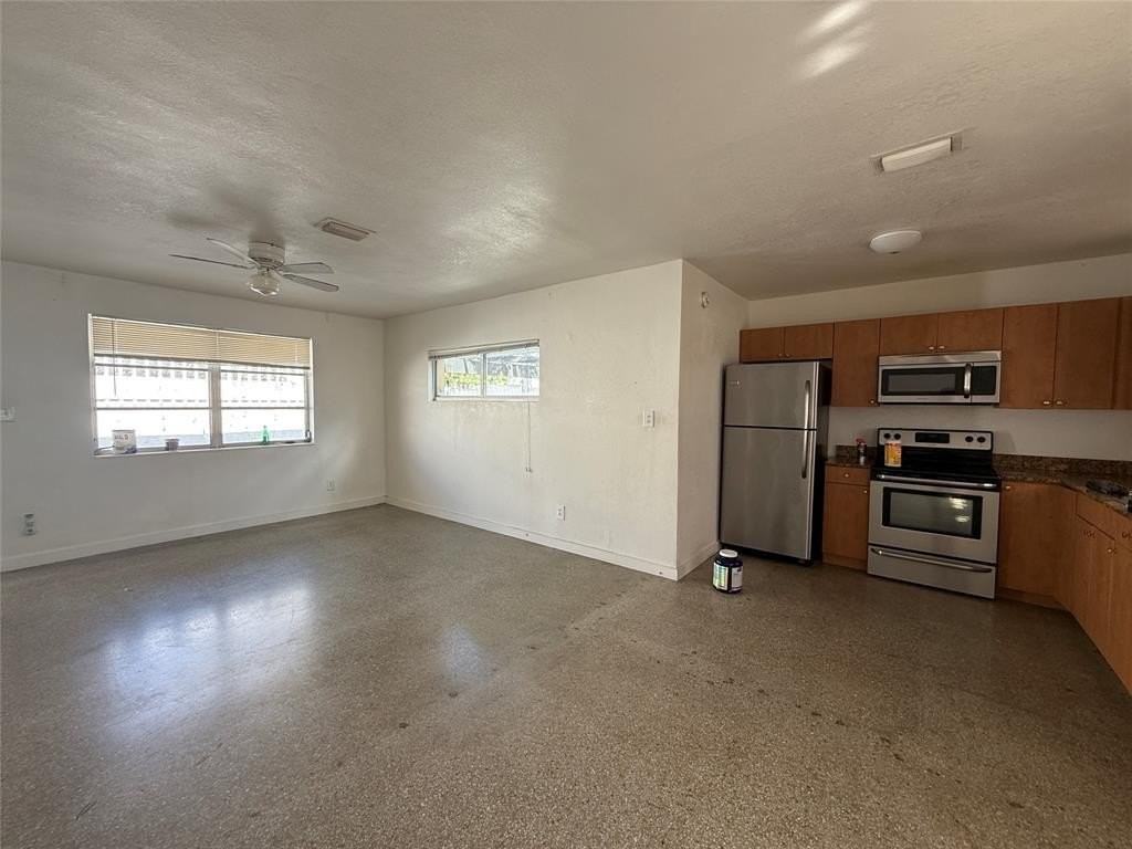 1441 Miami Rd #1 - Photo 5 of 11