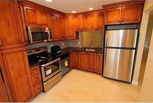 140 Se 12th Ave #5 - Photo 1 of 1