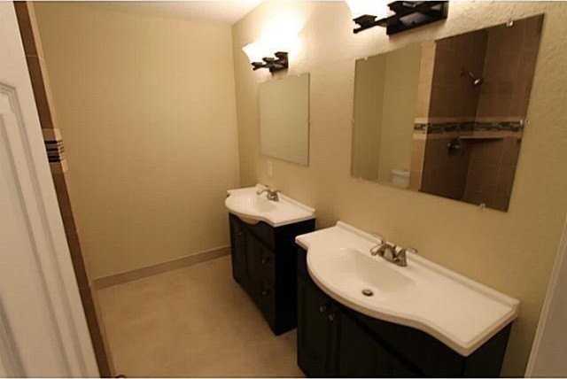 140 Se 12th Ave #5 - Photo 3 of 25