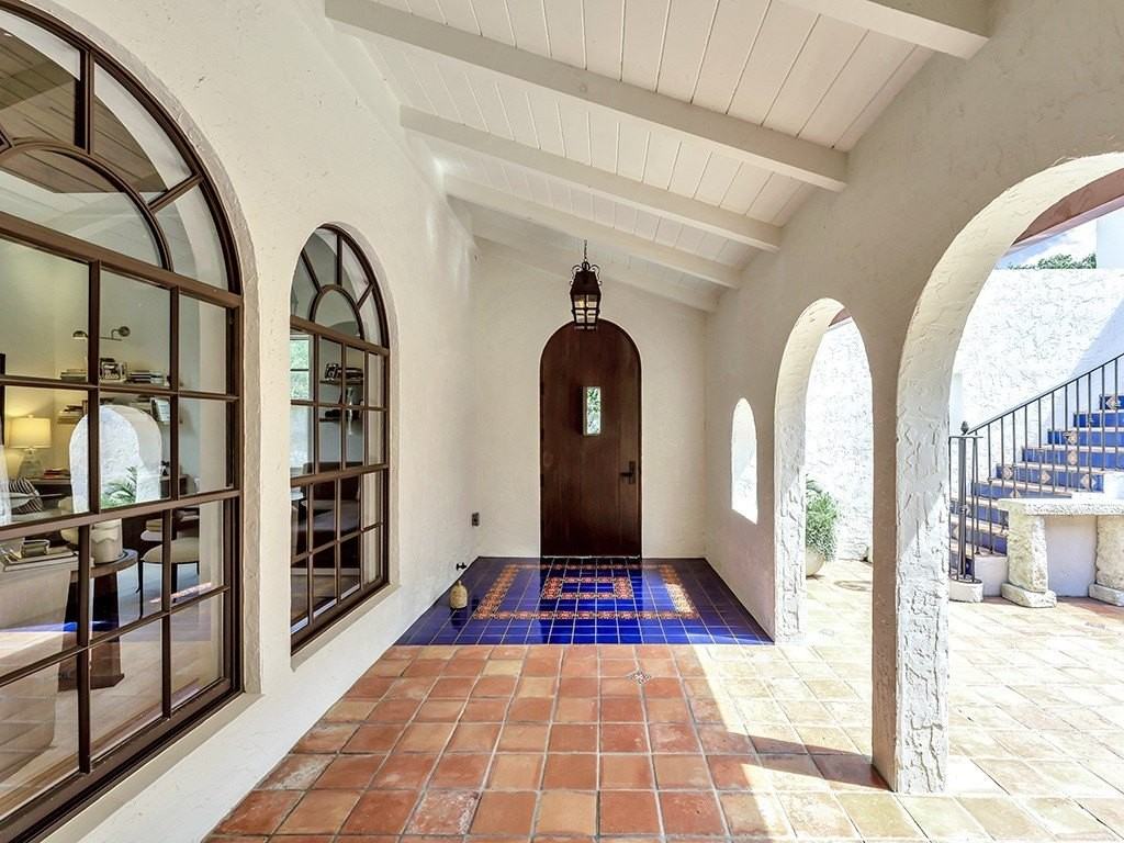 246 Live Oak Rd - Photo 3 of 36