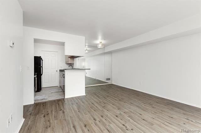 22241 Atlantic Pointe - Photo 4 of 19