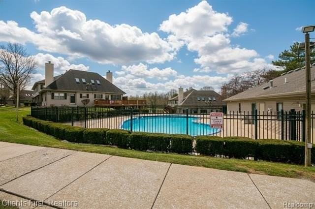 24969 Auburn Ln #4 - Photo 2 of 25