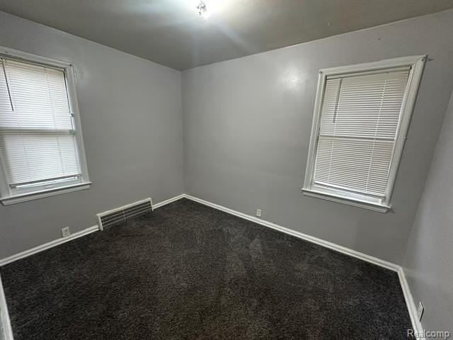 7785 Mettetal St - Photo 5 of 11