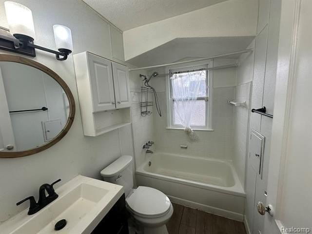 7785 Mettetal St - Photo 6 of 11