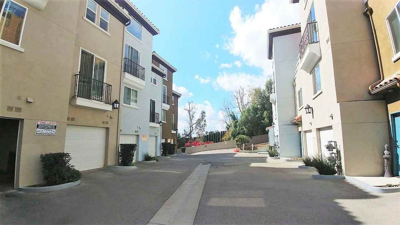 Almeria Townhomes - Photo 3 of 50